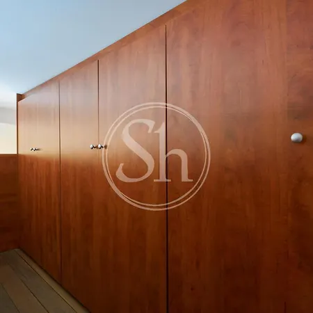 Daire Practico Apartamento En Paseo De Gracia Barselona